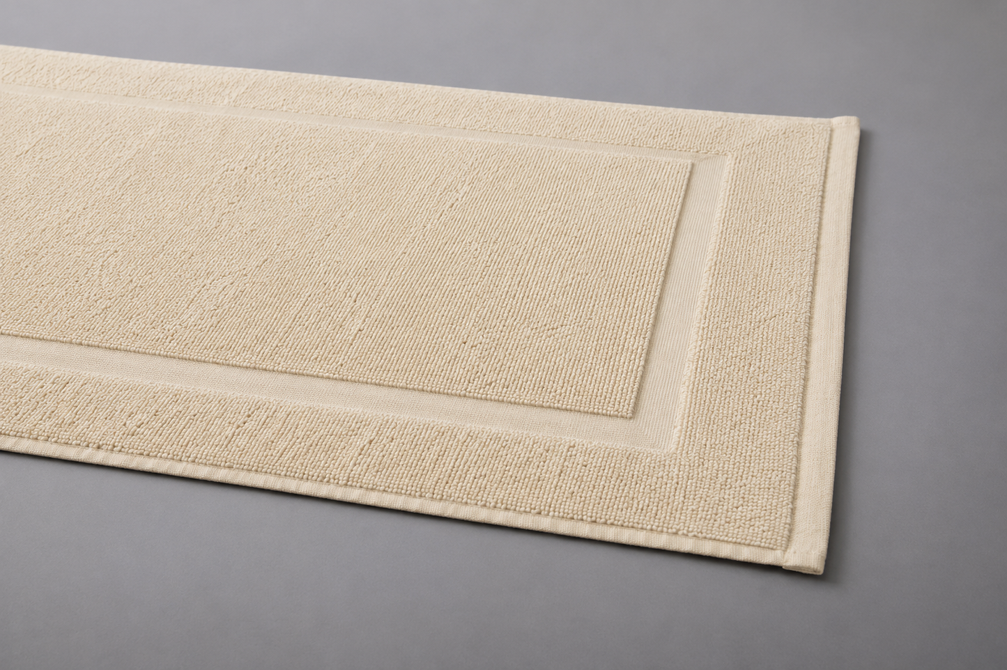 The Linen Room Luxury Bath Mat – 100% Premium Cotton – 50 × 70 cm – 850 GSM 20/2 Double Yarn– Extra Soft & Highly Absorbent