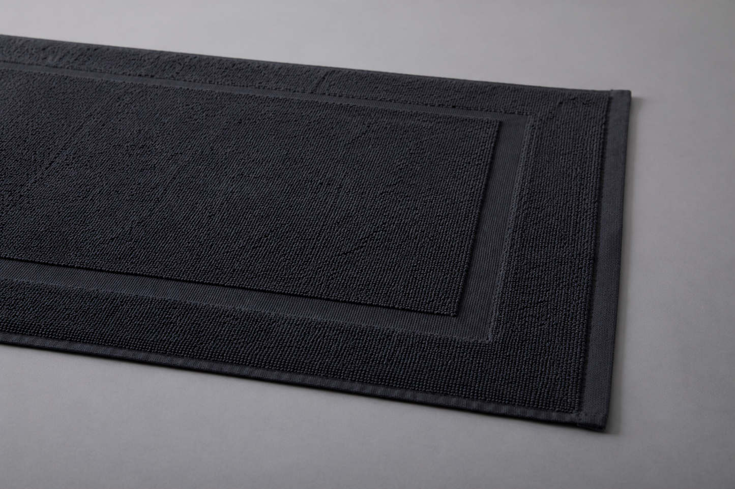 The Linen Room Luxury Bath Mat – 100% Premium Cotton – 50 × 70 cm – 850 GSM 20/2 Double Yarn– Extra Soft & Highly Absorbent